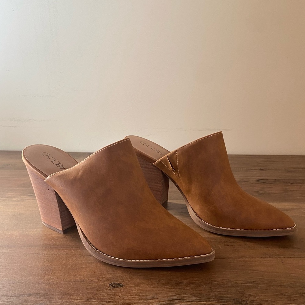 Tan Block Heel Mules